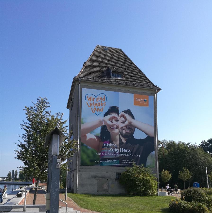 Fewo "Hafenblick" Ueckermünde Exteriér fotografie