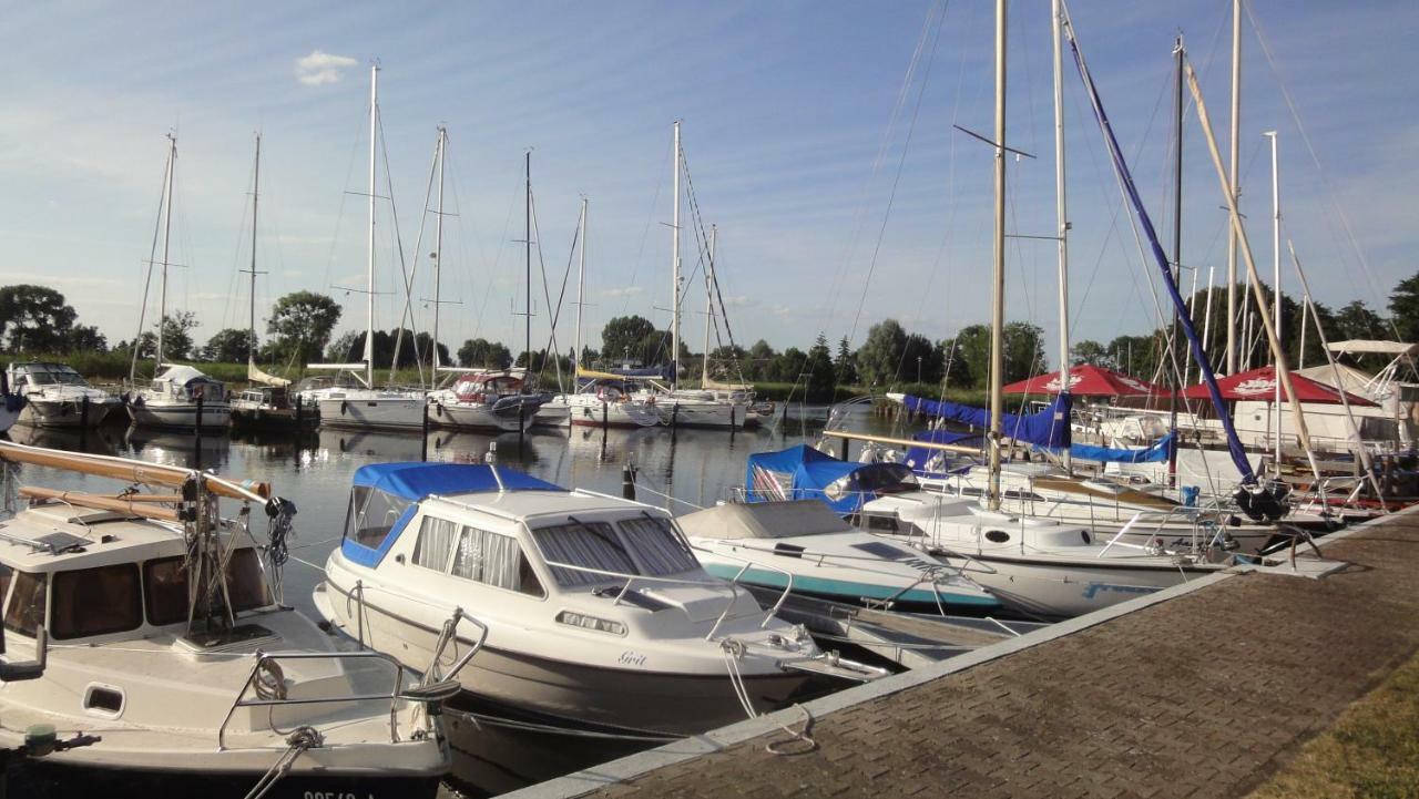 Fewo "Hafenblick" Ueckermünde Exteriér fotografie
